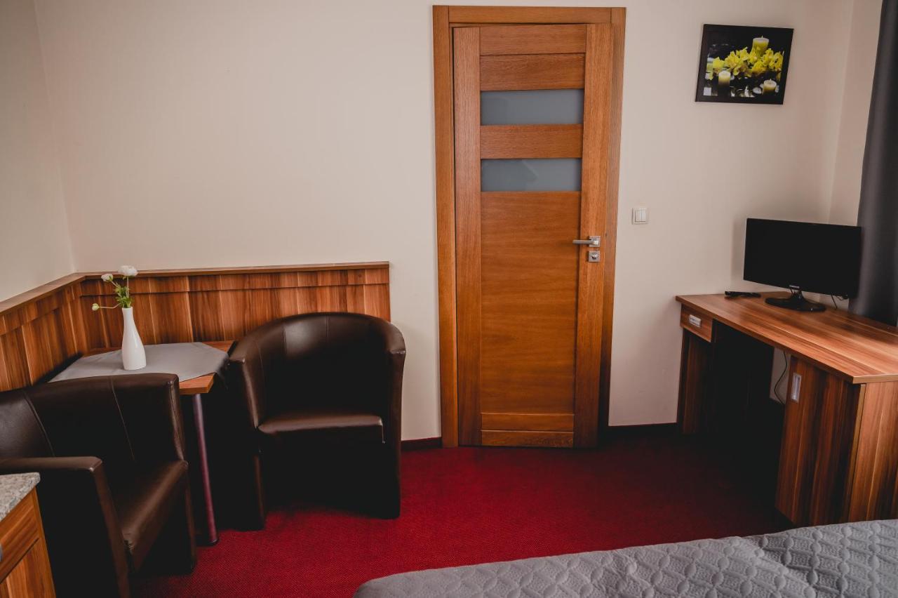Hotel Nad Morzem- Art-Pension Swierzno 외부 사진