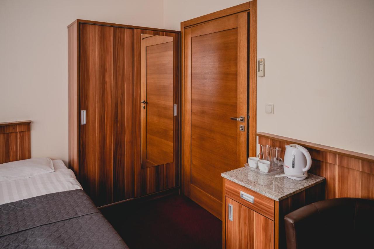 Hotel Nad Morzem- Art-Pension Swierzno 외부 사진