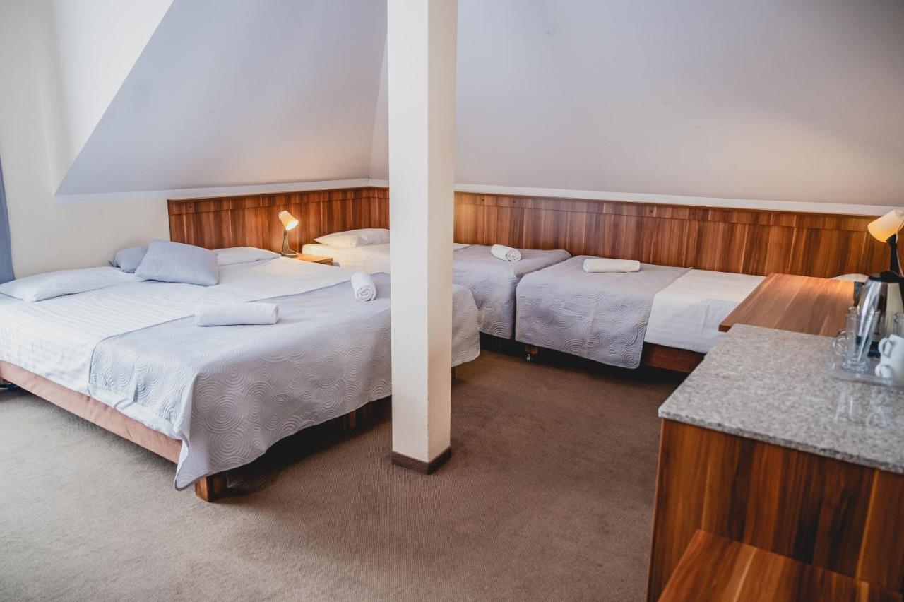 Hotel Nad Morzem- Art-Pension Swierzno 외부 사진