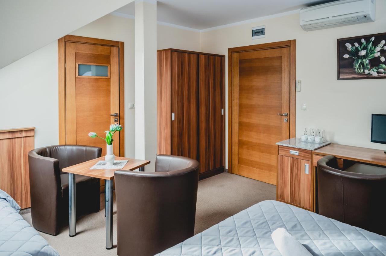 Hotel Nad Morzem- Art-Pension Swierzno 외부 사진