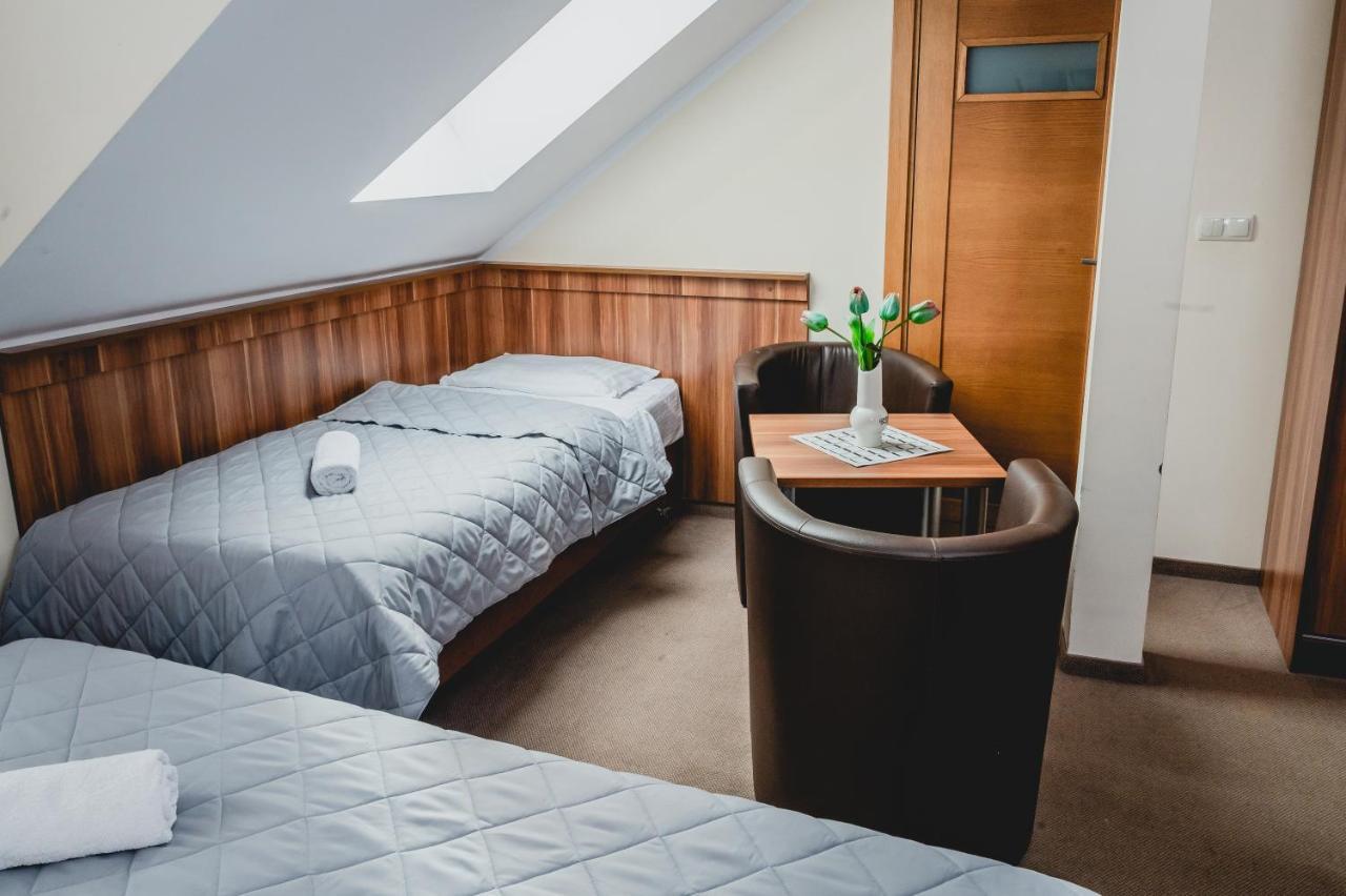 Hotel Nad Morzem- Art-Pension Swierzno 외부 사진